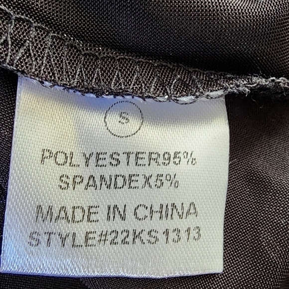 Fashion Nova Fun memory metallic skirt set - Picture 4 of 8